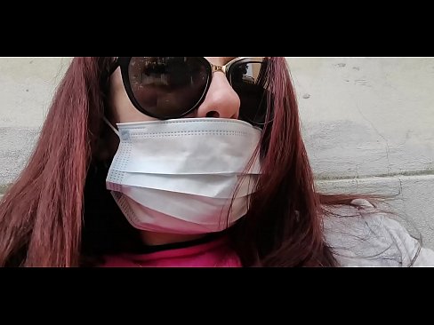 ❤️ Nicoletta ta dauki fansa kan makwabciyarta kuma ta kasance a cikin garejinsa (Keɓewar Italiya ta musamman na Covid19) a mu